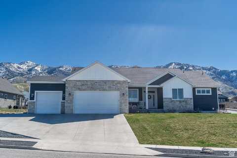16 N 1000 E, Hyde Park, UT 84318