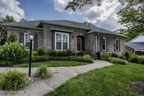 12608 Blackthorn Trace, Louisville, KY 40299
