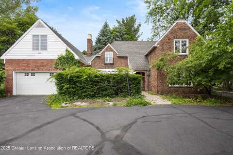 201 Abbott Woods Drive, East Lansing, MI 48823