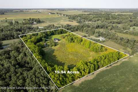 1750 Pinch Highway, Charlotte, MI 48813