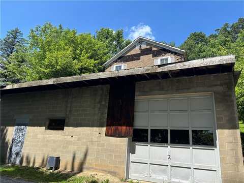 65 Old Mine Rd, Centertown, PA 15748