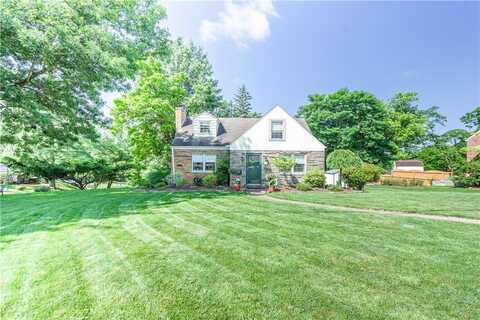 2688 Summit St, Bethel Park, PA 15102