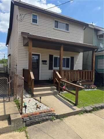 33 Spruce St, Natrona, PA 15065