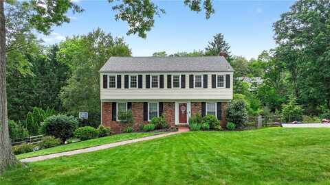 130 Kent Drive, St Clair, PA 15241