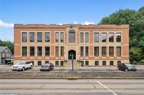 820 Evergreen Ave, Millvale, PA 15209