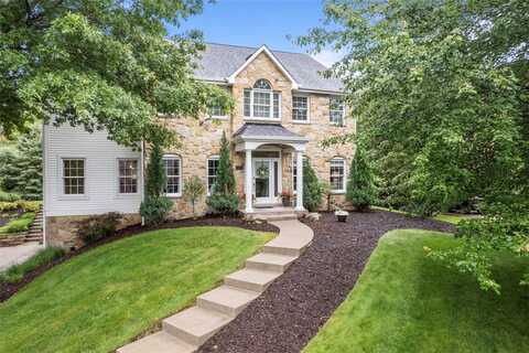 140 Golfview Drive, Adamstown, PA 15044