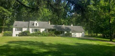7 McDowell, Ligonier, PA 15658
