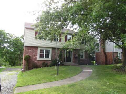 2899 Oneill Drive, Bethel Park, PA 15102