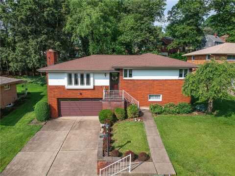 110 Wiltshire Drive, St Clair, PA 15241