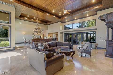 33 Promontory Ridge Drive, Las Vegas, NV 89135