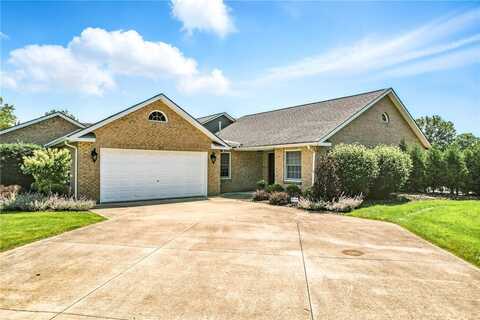 117 Clubhouse Circle, Shenango Twp, PA 16159