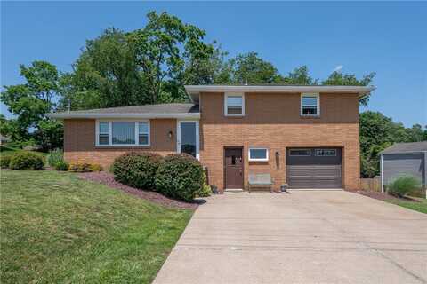 205 Eleanor Dr, Latrobe, PA 15650