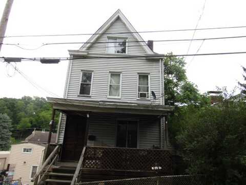 3024 Wadlow St, Beartown, PA 15212