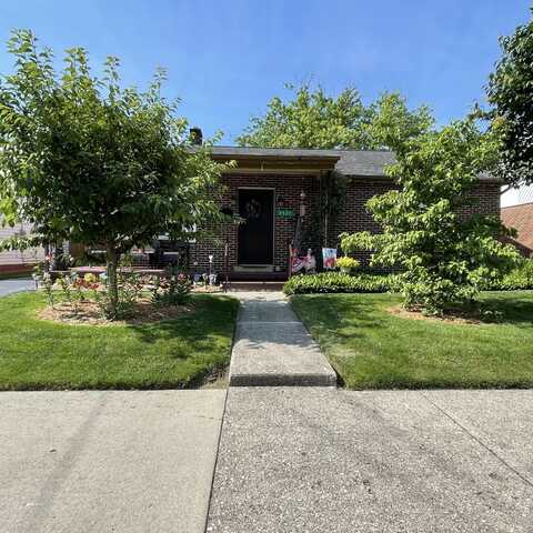 2537 Sunset Avenue, Springfield, OH 45505