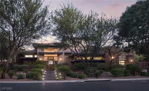 17 Soaring Bird Court, Las Vegas, NV 89135