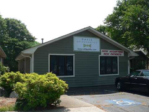 107 N Earle Street, Walhalla, SC 29691
