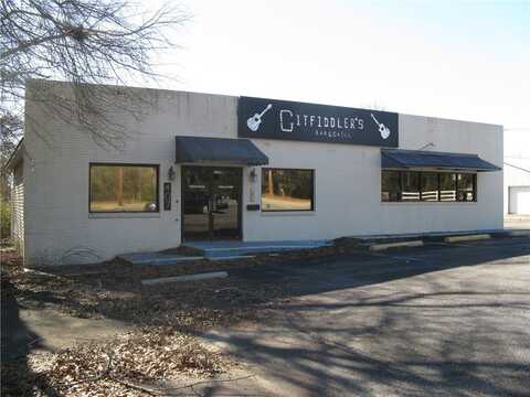 407 N Main Street, Honea Path, SC 29654
