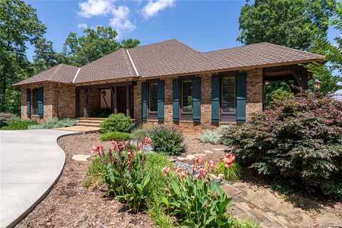 337 Knox Campground Road, Seneca, SC 29672