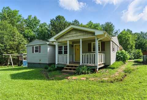 159 Rabbit Road, Pickens, SC 29671