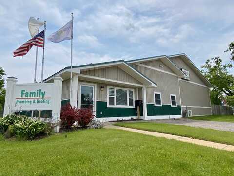 519 W Second Street, Gaylord, MI 49735