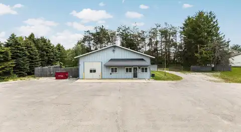 2443 S Otsego Avenue, Gaylord, MI 49735