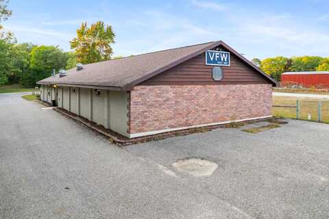4584 S Straits Highway, Indian River, MI 49749