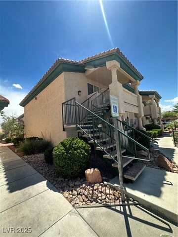 8410 Eldora Avenue, Las Vegas, NV 89117