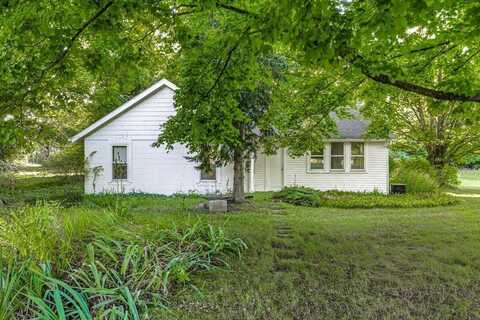 10406 N 300 E, La Porte, IN 46350
