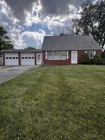 772 Imperial Road, Valparaiso, IN 46385