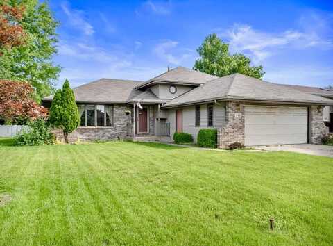 448 Siebert Drive, Schererville, IN 46375
