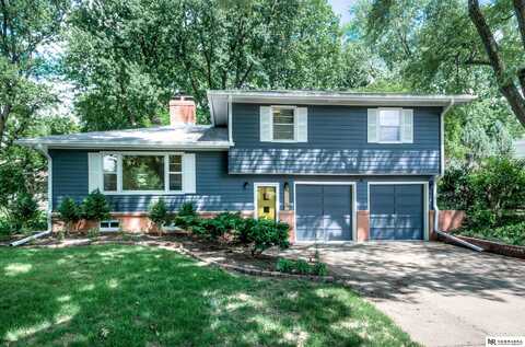 2725 S 106th Street, Omaha, NE 68124