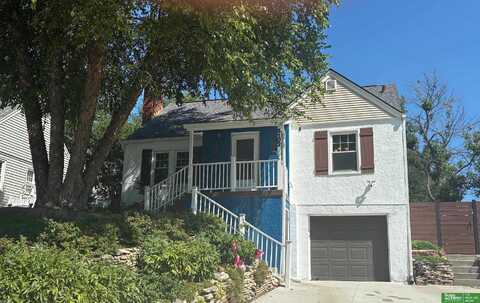 5102 Poppleton Avenue, Omaha, NE 68106