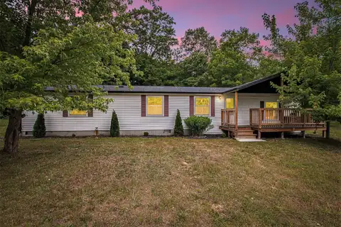 80150 46th Avenue, Coloma, MI 49038