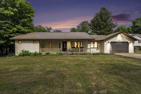 323 S Houghton St. Street, Lake City, MI 49651