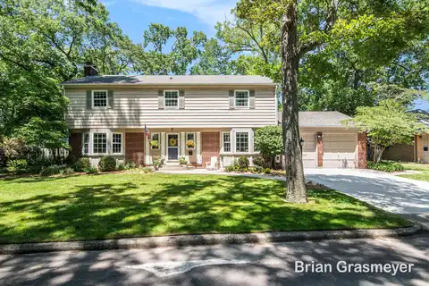 539 Overbrook Lane SE, Grand Rapids, MI 49507