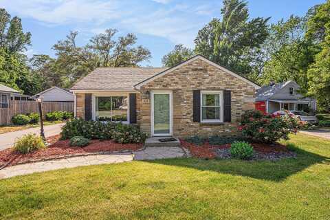 810 136th Avenue, Holland, MI 49424