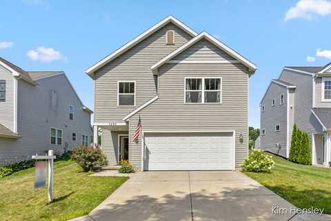 1250 Highland Hill, Lowell, MI 49331