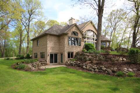 2865 E VW Avenue, Vicksburg, MI 49097
