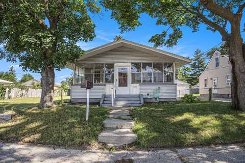 341 Holly Street SW, Grand Rapids, MI 49548
