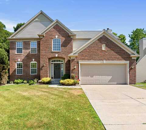 2570 Black Horse Court NE, Grand Rapids, MI 49505