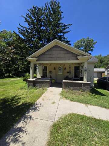 463 E Chicago Street, Jonesville, MI 49250