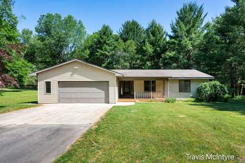 12358 Pierce Road, Stanwood, MI 49346
