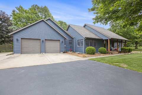 7272 E M 113, Kingsley, MI 49649