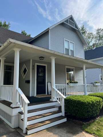 42 Westwood Street, Hillsdale, MI 49242