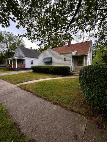 2205 7th Street, Muskegon Heights, MI 49444