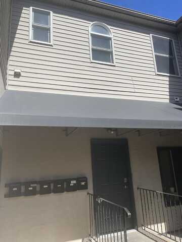 210 W 6th Street, Royal Oak, MI 48067