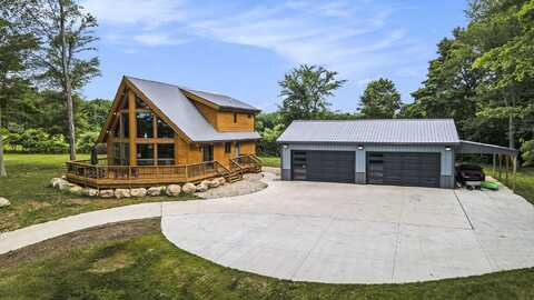 12349 N Sherman Lake Drive, Augusta, MI 49012