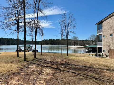 522 Grand Harbor Blvd, Ninety Six, SC 29666