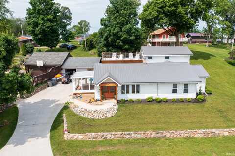 9061 E Hatchery Road, Syracuse, IN 46567
