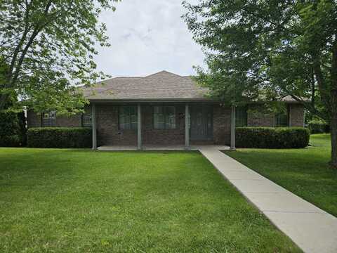 2403 Fruit Station Drive, Mountain Grove, MO 65711